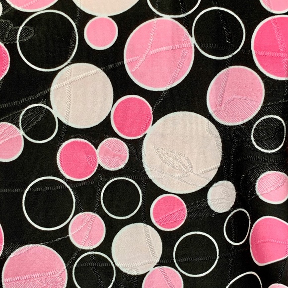 Unbranded Polka-Dot Stretch Shell Top - Picture 4 of 6